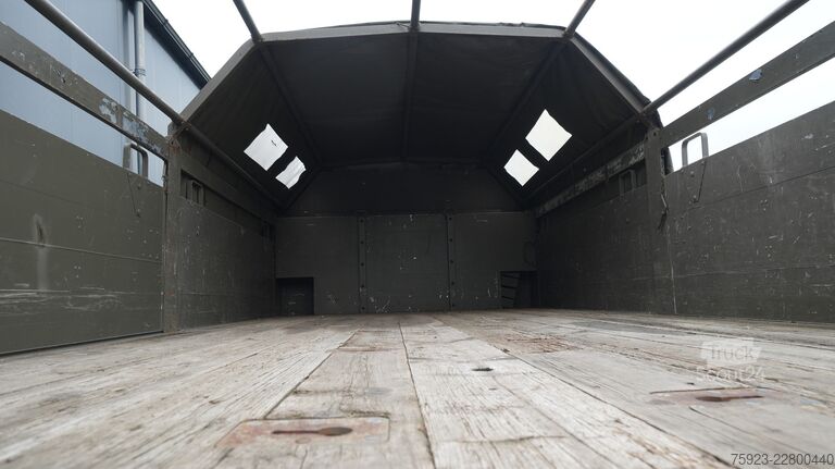 Vrachtwagen met kraan MAN 20-230 G1 OEAF MANCAT V8 6X6 open box with Palf...