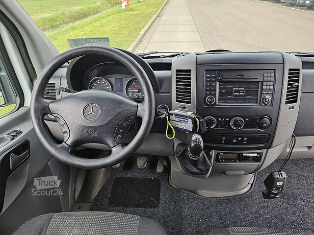High-roof van MERCEDES-BENZ SPRINTER 519 max ac 3.0 ltr V6!