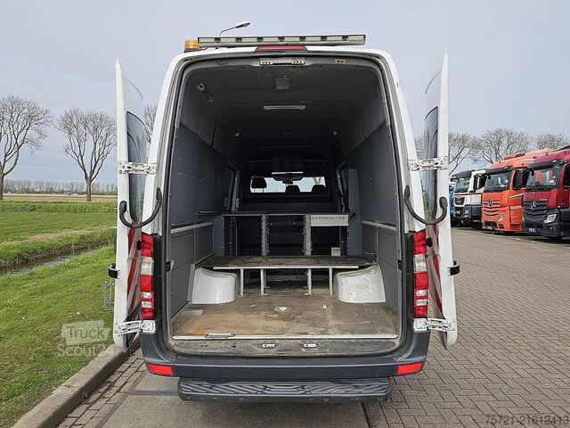 High-roof van MERCEDES-BENZ SPRINTER 519 max ac 3.0 ltr V6!