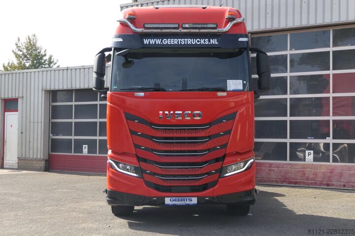 Padrão-SZM Iveco S-WAY 460 | Retarder | Full Air | 751321Km | 20...