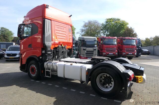 Padrão-SZM Iveco S-WAY 460 | Retarder | Full Air | 751321Km | 20...