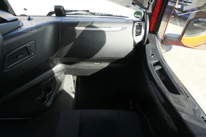 Padrão-SZM Iveco S-WAY 460 | Retarder | Full Air | 751321Km | 20...