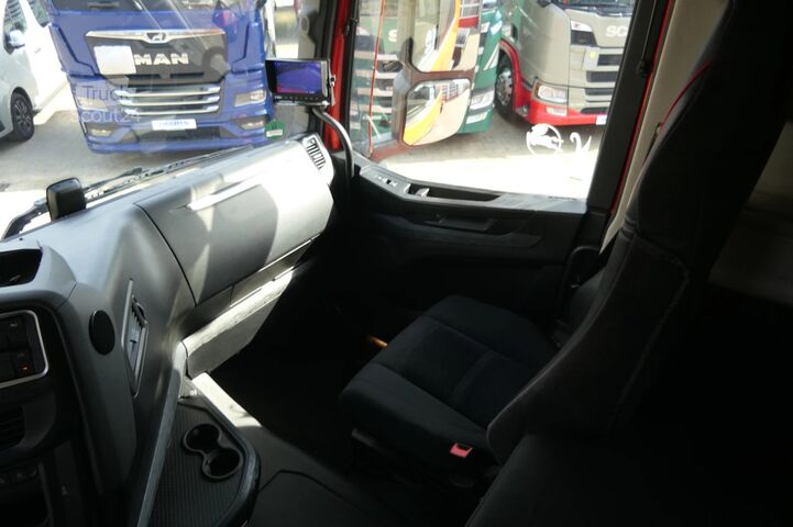 Padrão-SZM Iveco S-WAY 460 | Retarder | Full Air | 751321Km | 20...