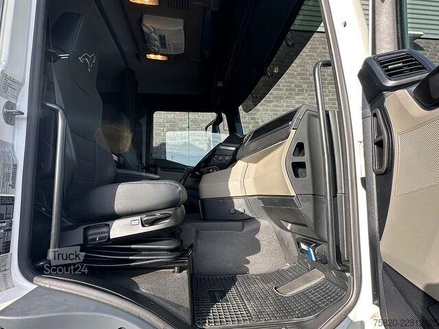 Krano sunkvežimis MAN TGS 35.510 8X4H BL BAKWAGEN +HMF 7020 K7 KRAAN/...