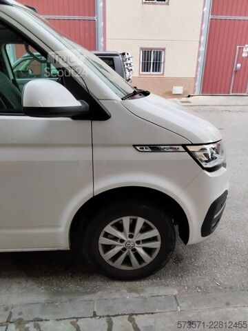 Wohnmobil Volkswagen California Océano 2022 | Automático | Techo elevable
