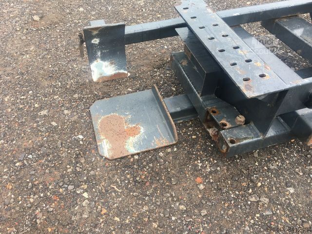 Gabelstapler  Mitnahme  Stapler Halterung