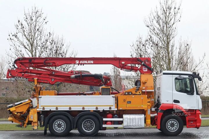 Betonpomp Mercedes-Benz Arocs 2546 6X2*4 | JUNJIN 25 METER | REMOTE | E...