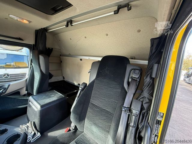 Camion frigorifique MERCEDES-BENZ ANTOS 2540 L Kühlkoffer 8,2 m LBW 2 T+Anhänger