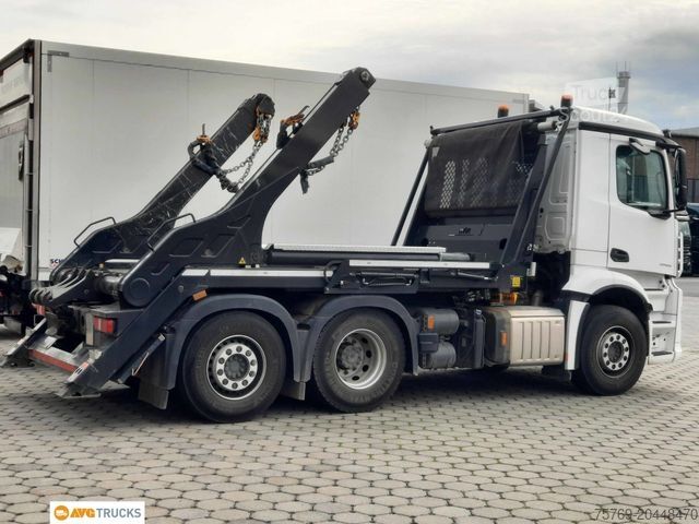 Absetzkipper LKW MERCEDES-BENZ 2553 L ACTROS Nachlauf-Lenkachse Liege