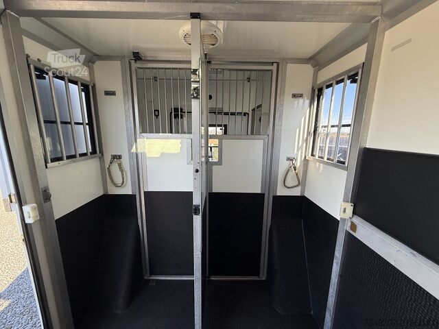 Lószállítás Renault Master PAARDENWAGEN | HORSETRUCK | STX | STALLI...