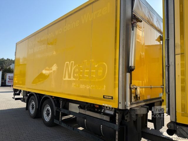 Hűtős teherautó MERCEDES-BENZ 2540 LL 6x2/4 Kühlkoffer 8.2m LBW 2,5t  Carrier