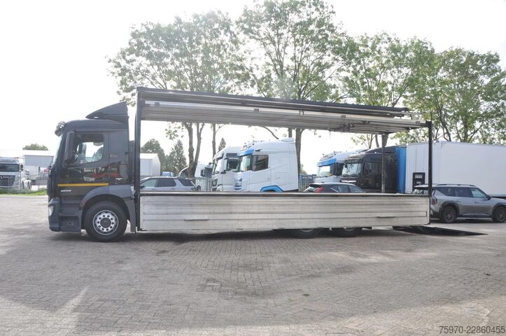Mercedes-Benz Antos 2533 6x2 CAMINHÃO DE BEBIDAS 139.298 km Mercedes-Benz Antos 2533 6x2 DRANKENWAGEN 139.298 km