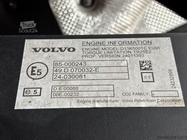 Tracteur standard Volvo FH 500 6x2 GLOBE XL / RETARDER / DOUBLE BOGIE