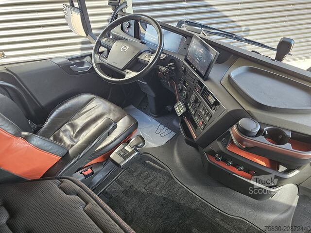  Volvo FH 16 750 / 8x4 / 245.000 kg / RETARDER /