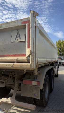Wywrotka Renault Kerax DXI 11-460