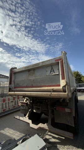 Wywrotka Renault Kerax DXI 11-460