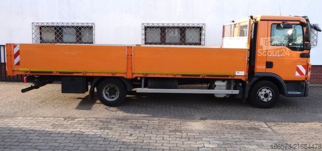 Furgone pick-up MAN TGL 8.220  AC
