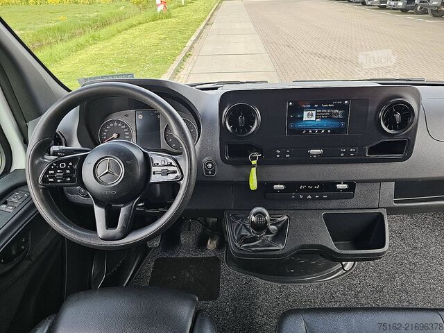 Bestelauto MERCEDES-BENZ SPRINTER 214 L1H1 Mbux Imperiaal!