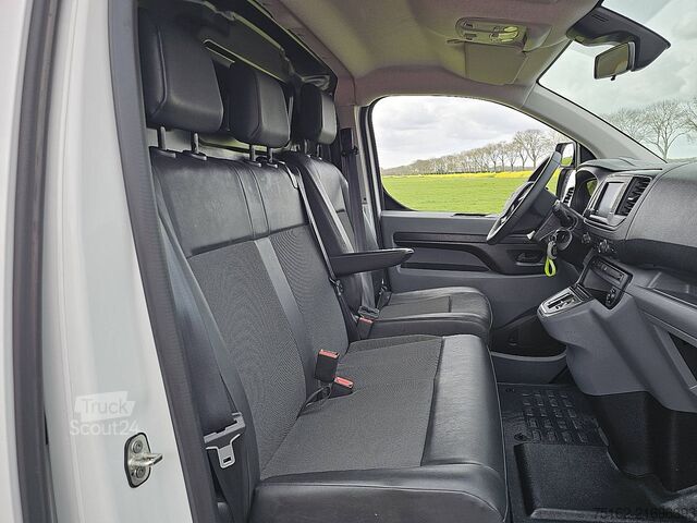 Camioneta familiar de techo alto TOYOTA PRO-ACE 2.0 75 kWh snelladen