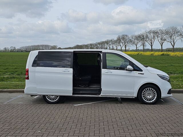 Personenvervoer MERCEDES-BENZ EQV 300 5 + 2 Zits Rolstoel!