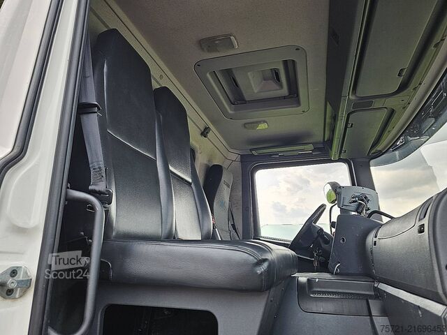 Abfallsammelfahrzeug SCANIA P280 FAUN,6x2*4