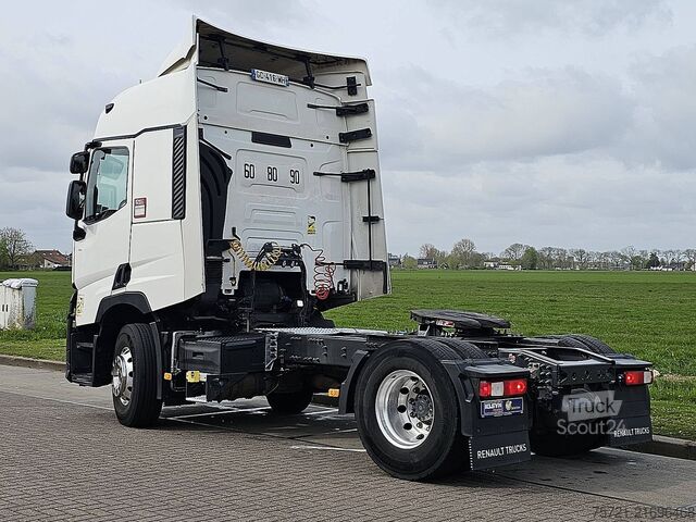 Standard-SZM RENAULT T 440