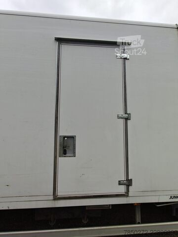 Skåpbil Mitsubishi Fuso Canter 7C15 EEV