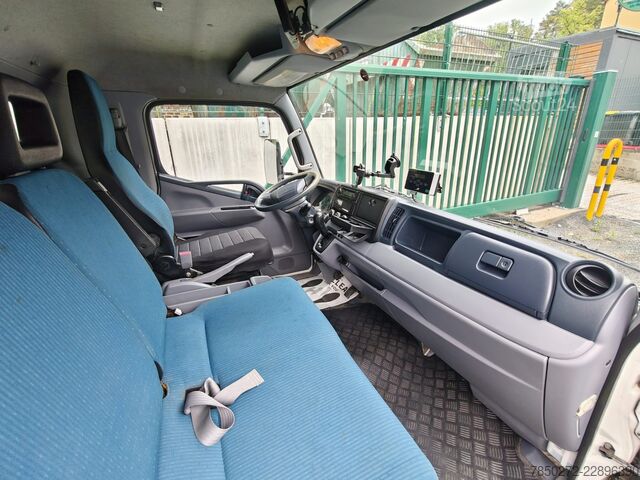Skåpbil Mitsubishi Fuso Canter 7C15 EEV