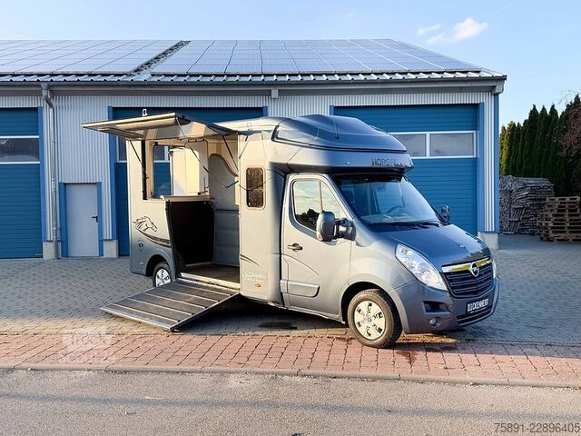 Boskapstransportör Opel Pferdetransporter 5 Sitzer Automatik