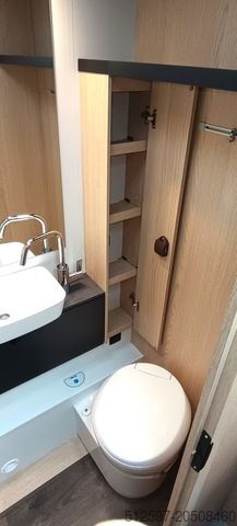 Alkovhusbil SUNLIGHT A 70 180 PS,Autom.,4,4t Maxi,Mj.26