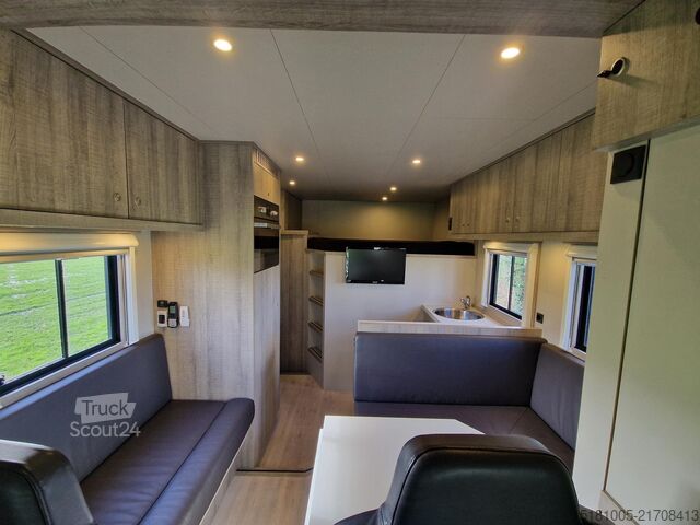 Zirgu transports Renault T Occasion paardenvrachtwagen 5 paarden, 10.144...