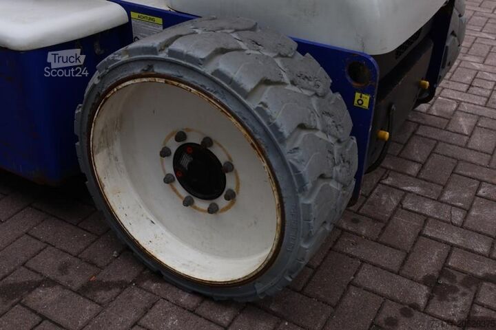 Nivelletty teleskooppinen työtaso Niftylift HR17NE Electric, 17m Working Height, 9.7m Reach, 2