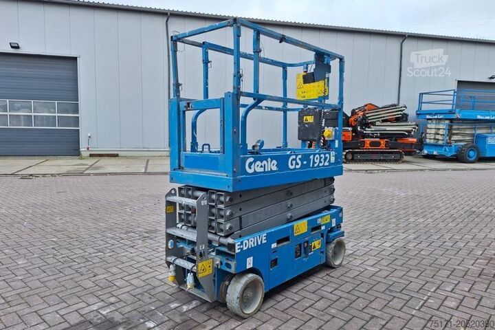 Scherenhebebühne Genie GS1932 E-Drive Several In Stock, 8m Working Height