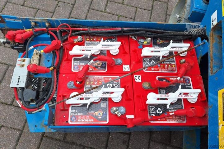 Podnośnik nożycowy Genie GS1932 E-Drive Several In Stock, 8m Working Height