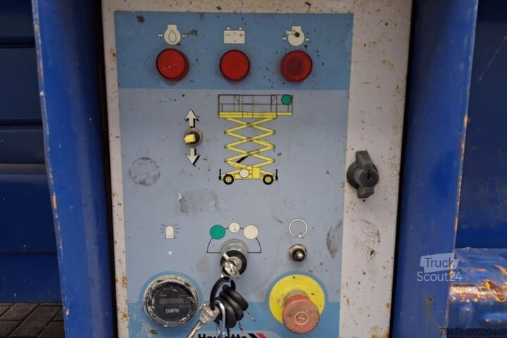 Makaslı kaldırma Haulotte H12SX Diesel, 4x4 Drive, 12m Working Height, 700kg