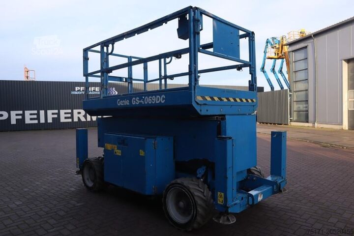 Saxlift Genie GS4069DC Electric, 14m Working Height, 363kg Capac