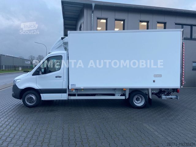 Koelwagen met geïsoleerde laadbak MERCEDES-BENZ Sprinter 517 43 5,5t TK KOFFER LBW 8EPA AHK TEMP