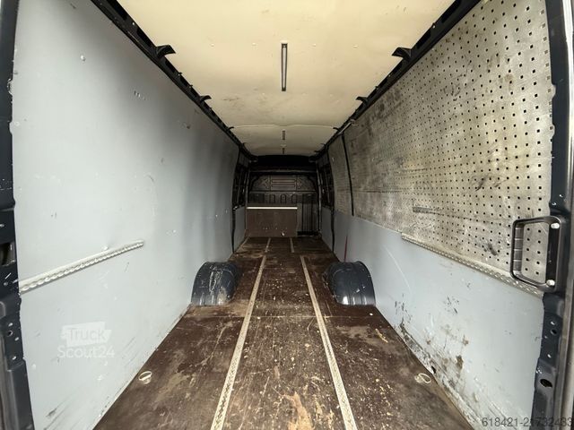 Magas tetős furgon IVECO Daily Kasten 50C18H V-P-3.0 Turbo  LUFT+AHK+KAM