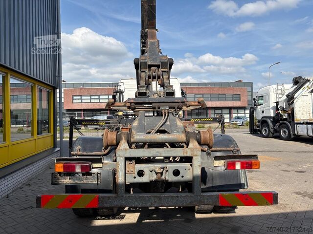 Autogru Mercedes-Benz ATEGO 1823 + HIAB-102-S 2 + HAAK SYSTEEM