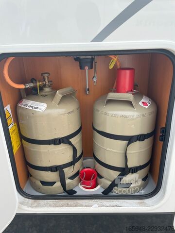 Alkoof camper Phoenix Contact Maxi  7500 RSL - sehr wenig Kilometer