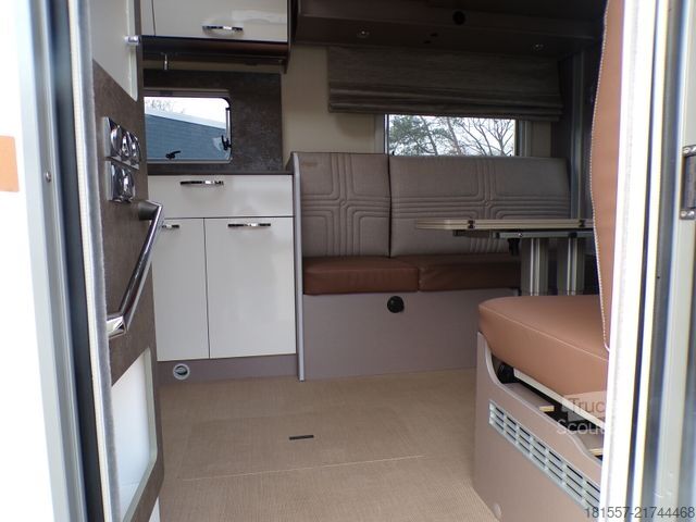 Półzintegrowany kamper BÜRSTNER Lyseo TD 684 G Harmony Line, SAT/TV, Markise