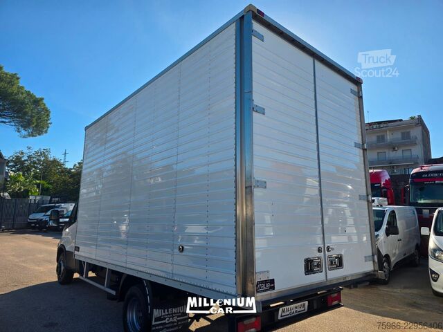 Fourgon tôlé IVECO DAILY 60-15 FURGONE 4,90 (2018)