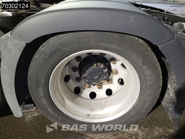 Volume SCM MAN TGX 18.500 6X2 XXL Mega 2xTanks Liftachse