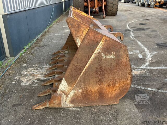 Schaufel Unknown WG-2500 Volvo small