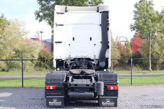 Mercedes-Benz Actros 2545 | 6X2*4 | Управляема ос | Камери вместо огледала | Евро 6 Mercedes-Benz Actros 2545 | 6X2*4 | STEERING AXLE | MIRROR CA...