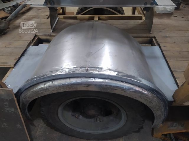 Minibus Berna Adler mit Frech Hoch Sissach Aufbau Cabrio