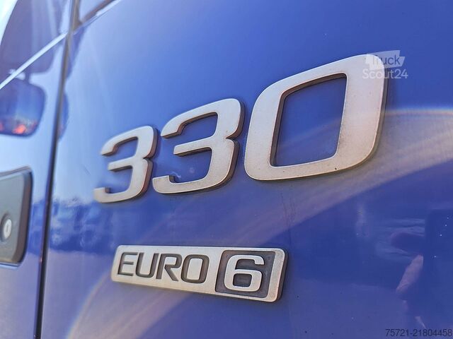 Standard-SZM VOLVO FM 330 SLEEPERCAB NL-TRUCK