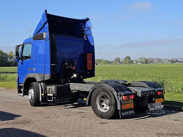 Standard-SZM VOLVO FM 330 SLEEPERCAB NL-TRUCK