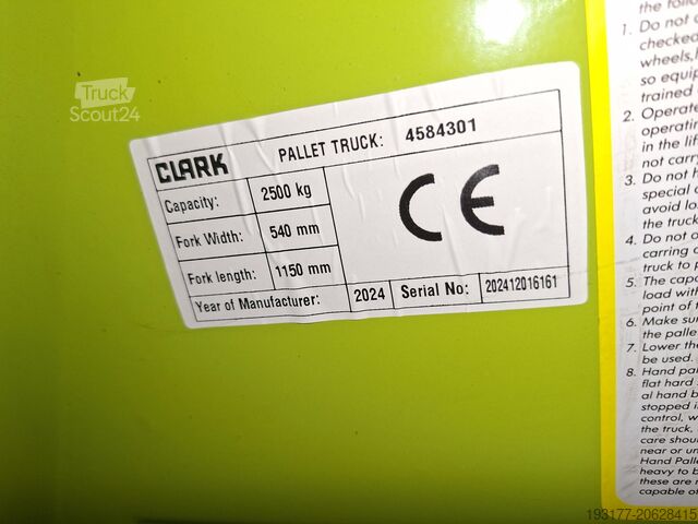 Chariot élévateur Clark CPJ25 - 540X1150 mm *Neu