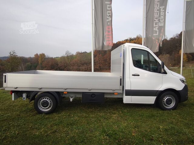 Tovornjak Mercedes-Benz Sprinter 315CDI 9G-Tronic FWD L2 Pritsch